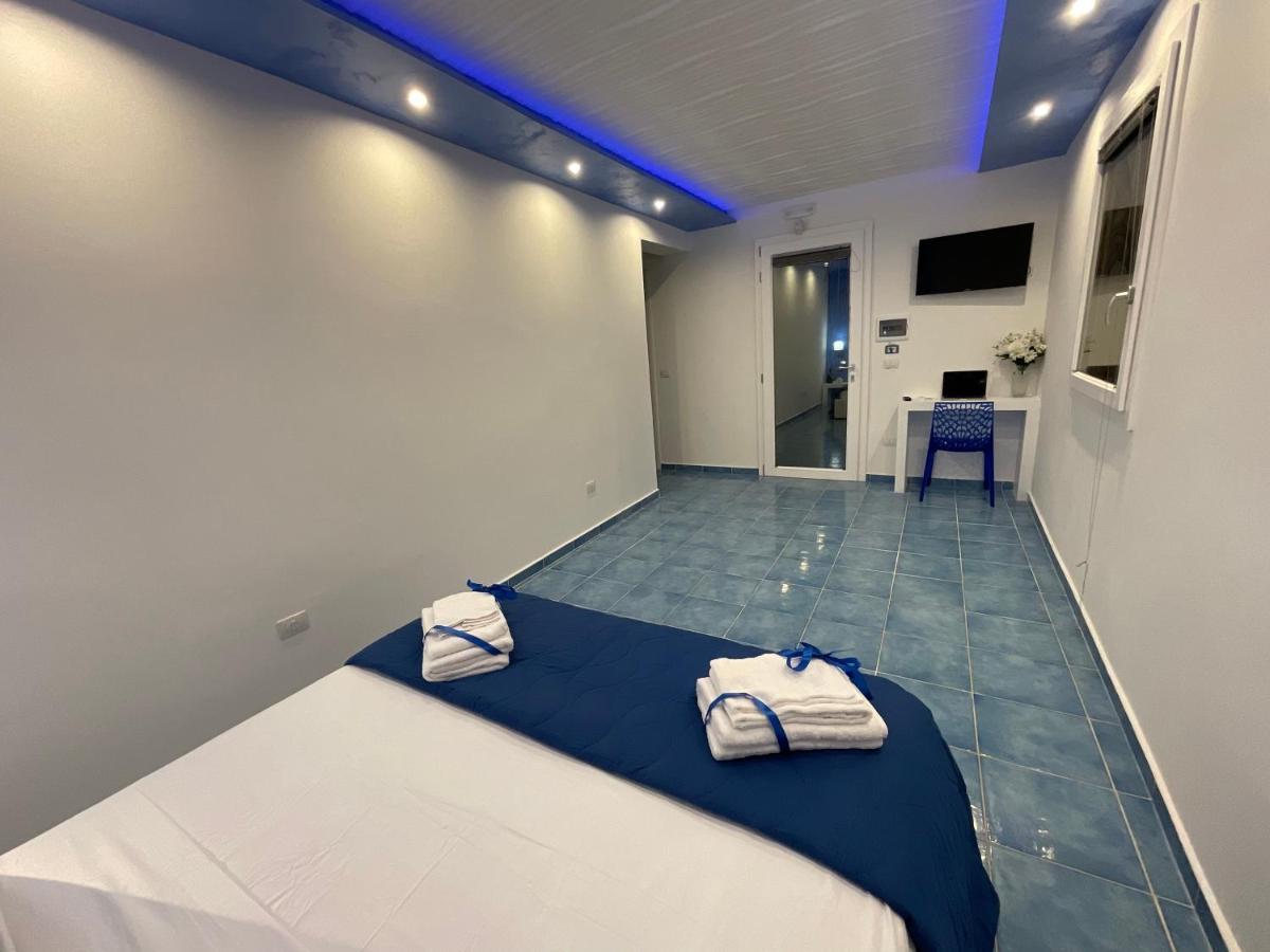 Salento Sottovento Luxury Beb Bed & Breakfast Torre Lapillo Luaran gambar