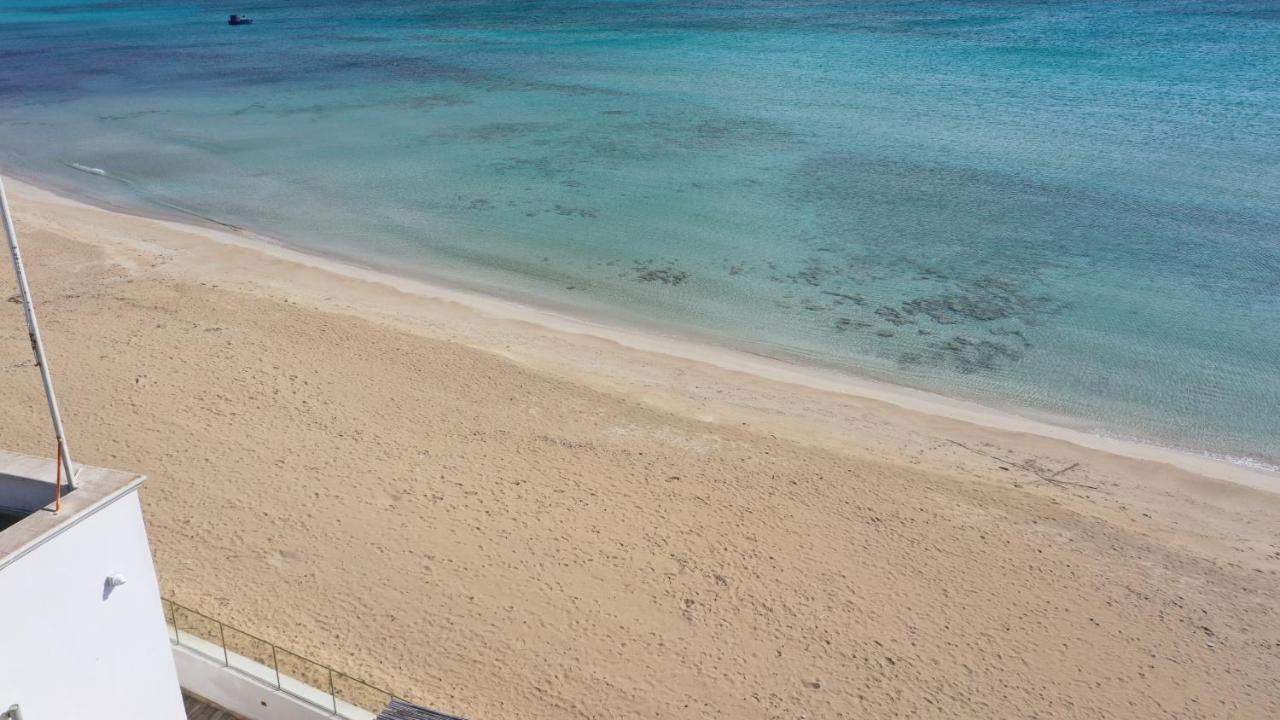 Salento Sottovento Luxury Beb Bed & Breakfast Torre Lapillo Luaran gambar